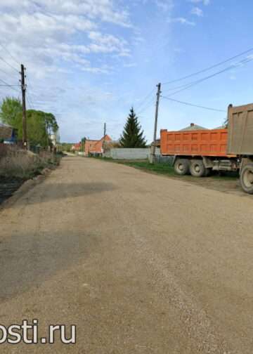 В Урефтах идут дорожные работы
