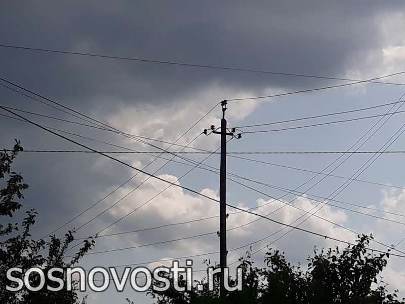 Внезапные грозы, ураганные порывы ветра, умеренная температура и неспокойное солнце