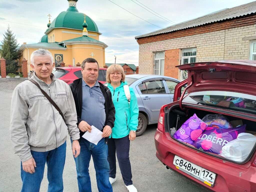 Везли для наших медиков. Делили по-братски