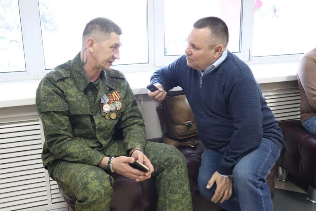 Везли для наших медиков. Делили по-братски