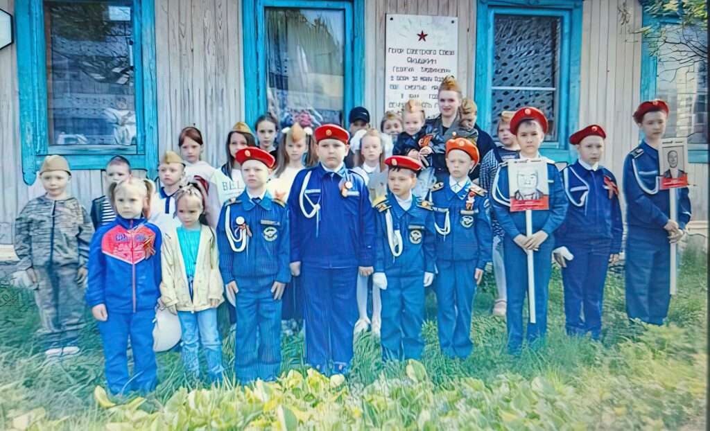 ...И другим забыть не дадим