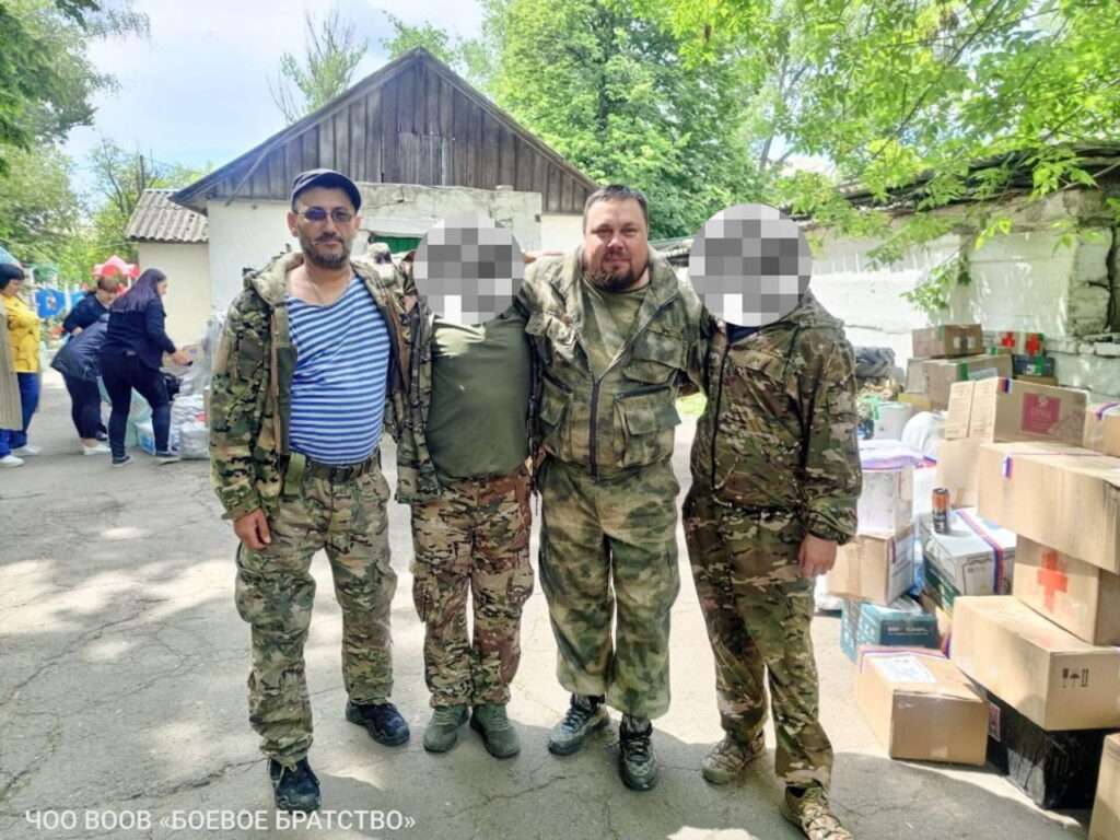 Везли для наших медиков. Делили по-братски