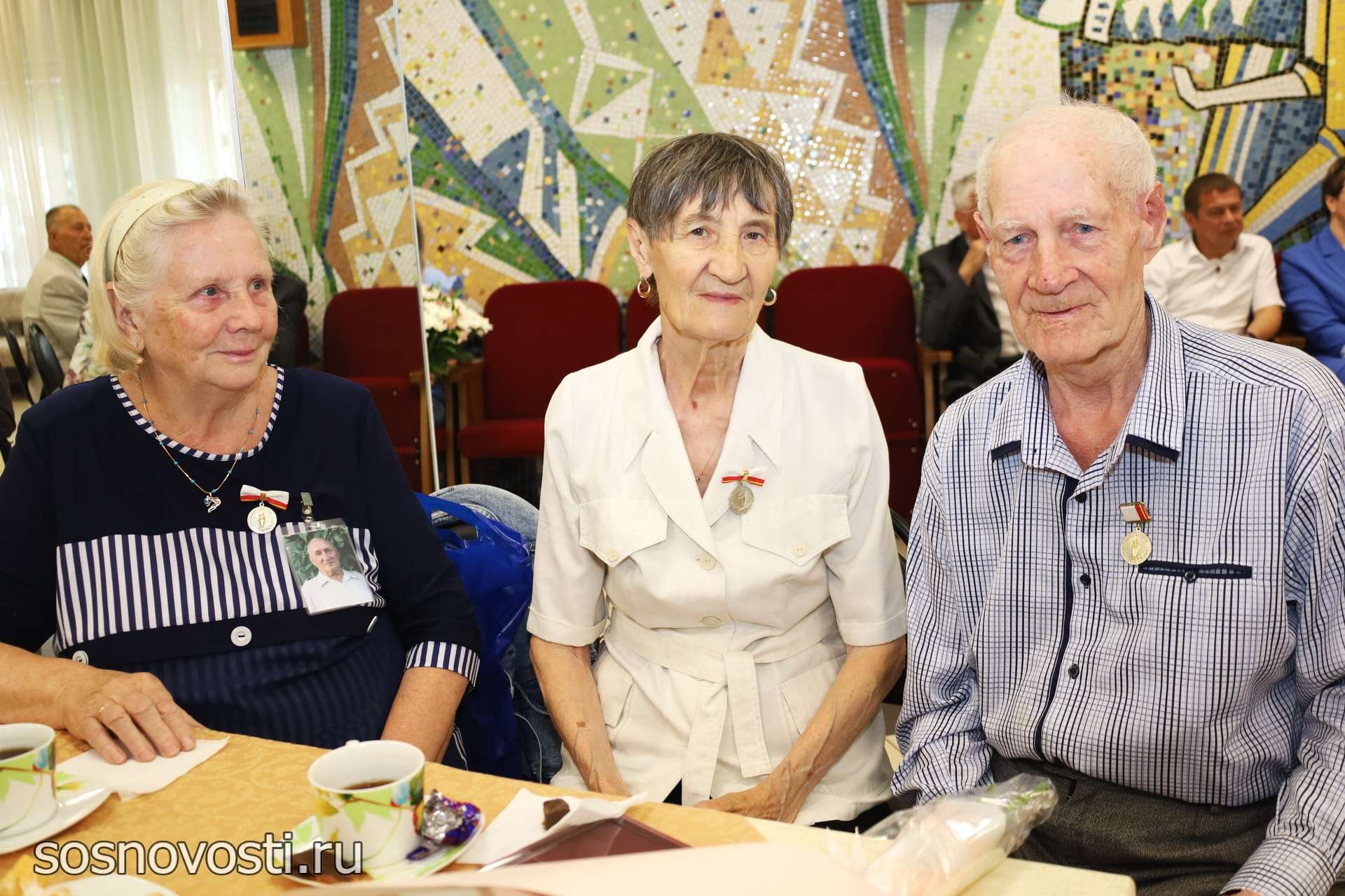 Будь со мной всегда: пары из Сосновского района наградили знаками отличия «Семейное счастье»