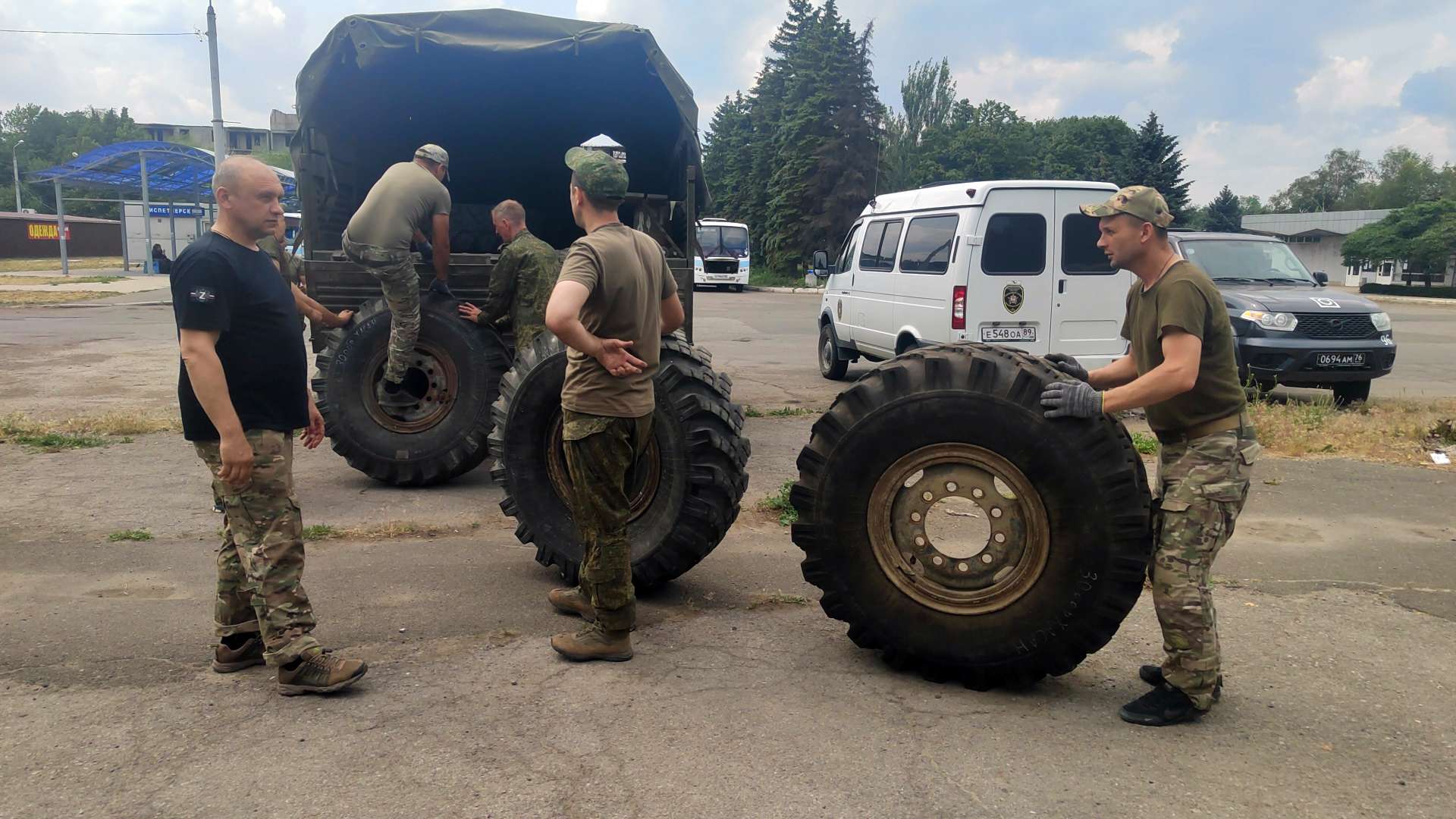 На вес золота: гуманитарный груз из Сосновского района доставлен