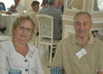 Супруги из Красного поля получили знаки отличия «Семейное счастье»