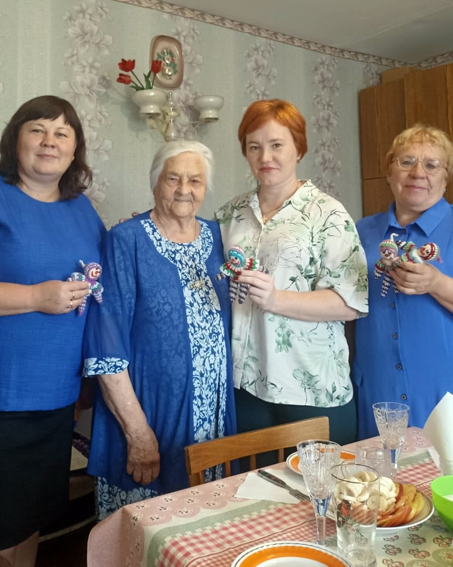 Две жительницы Рощино отметили 90-летний юбилей