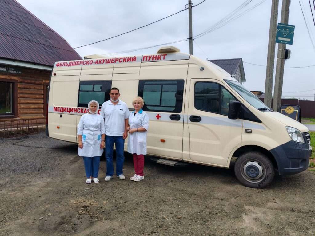 Медицина на колёсах: жители Кременкульского поселения прошли обследование в передвижном ФАПе