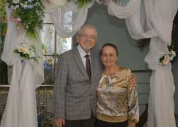 Любовь крепче алмаза: ещё семь сосновских пар наградили «Семейным счастьем»