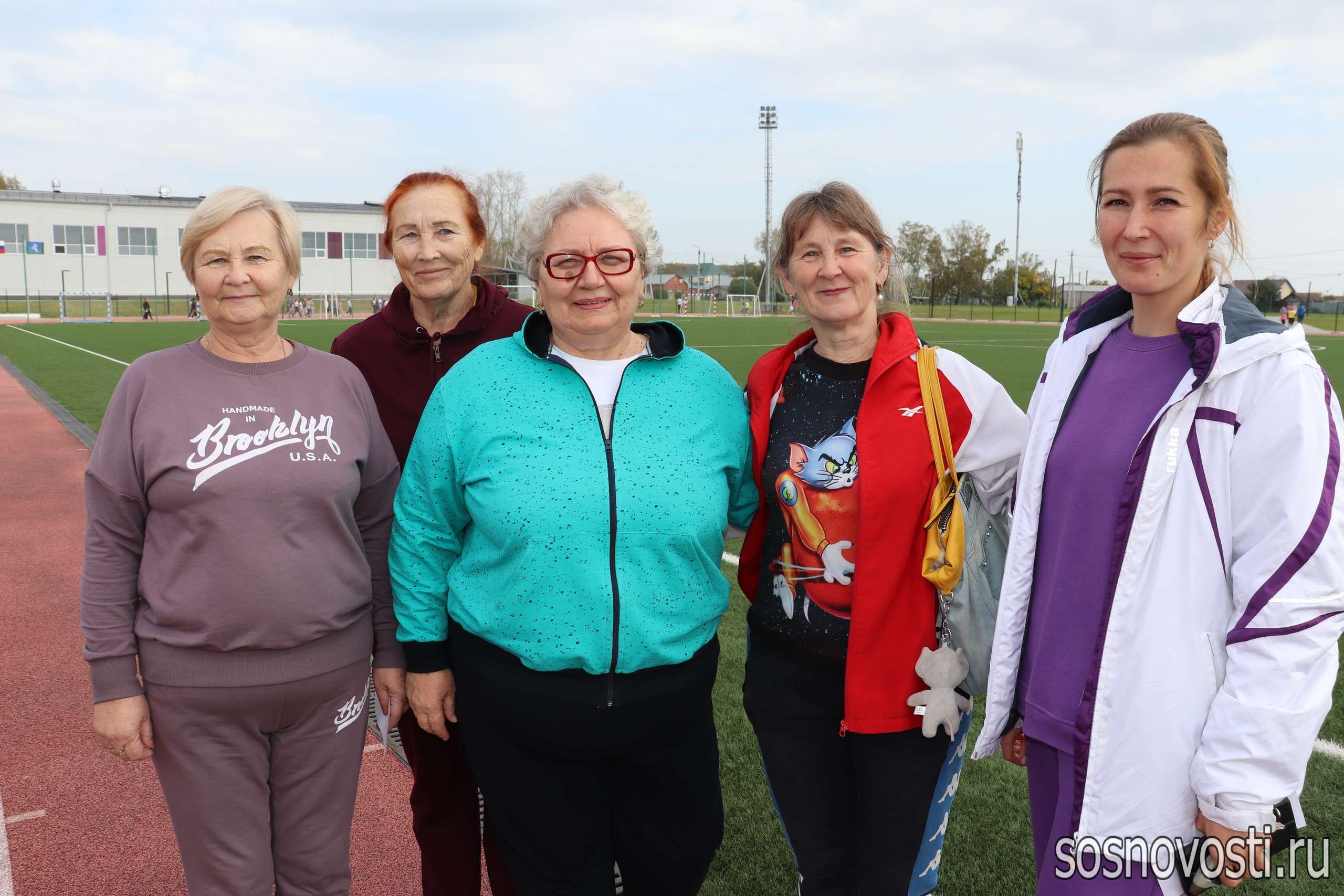 Возраст спорту не помеха: сотрудникам РДК вручили знаки отличия ГТО