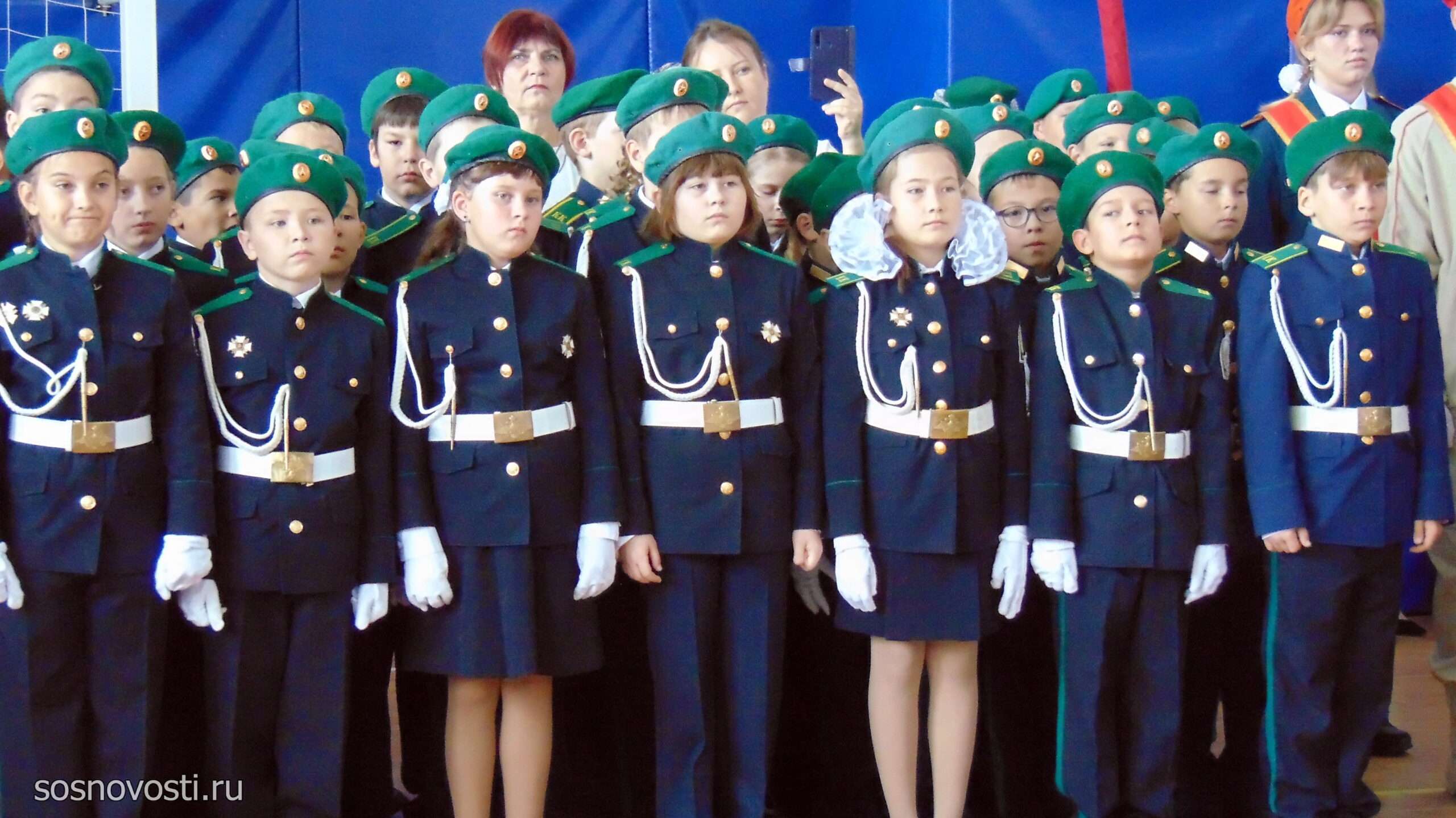 У кадетов из Долгодеревенского появилось знамя