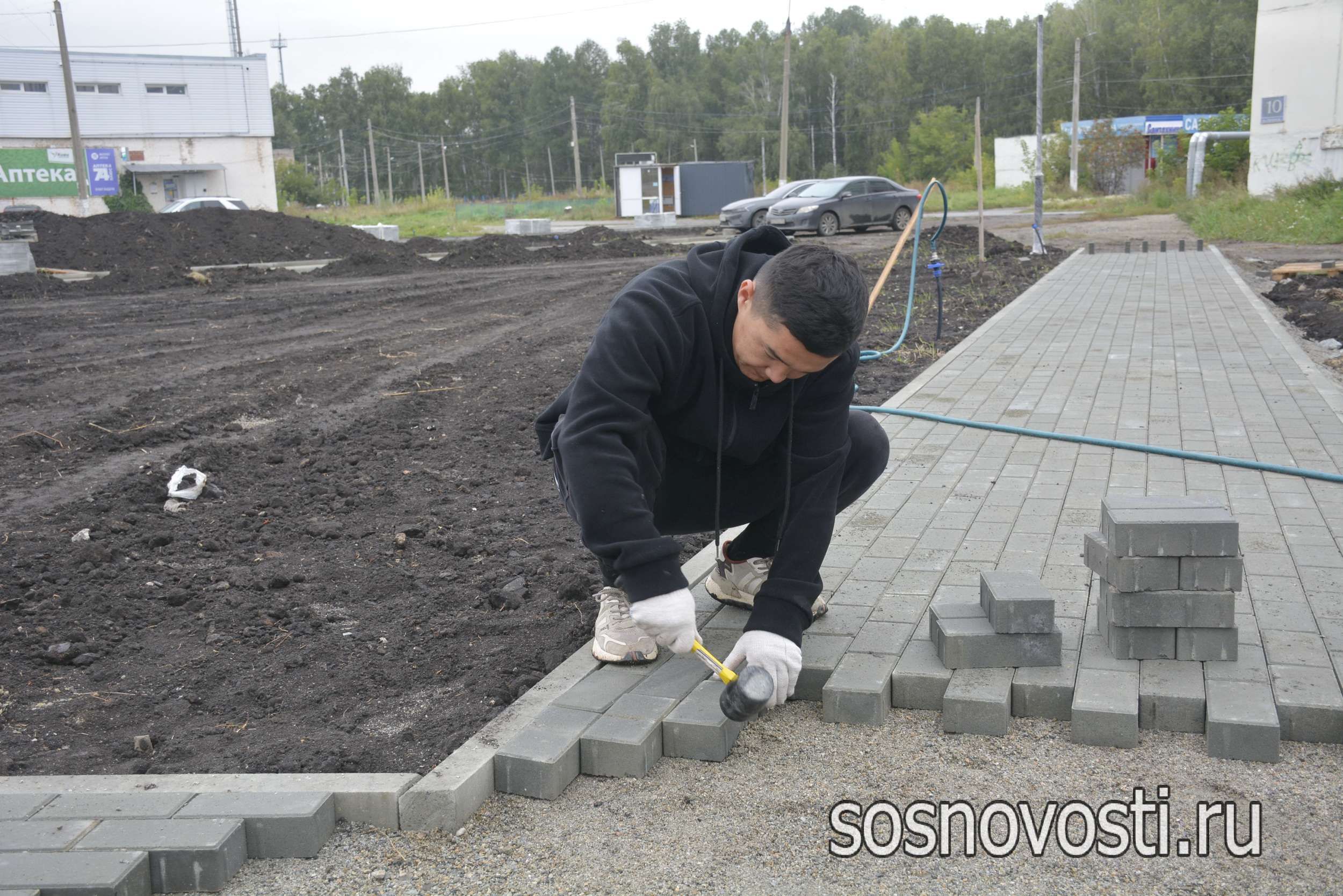 Аллея Славы в Рощино: как идут работы