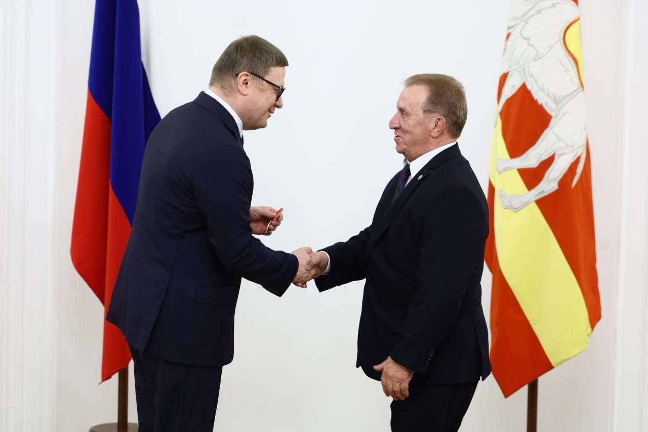 В Сосновском округе приветствовали заслуженного тренера России Александра Миллера