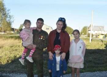 Здесь нет суеты: почему семья участника СВО выбрала для жизни Ключевку