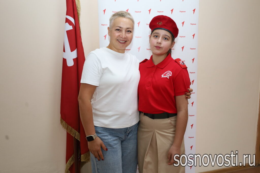 Рощинских школьников посвятили в юнармейцы