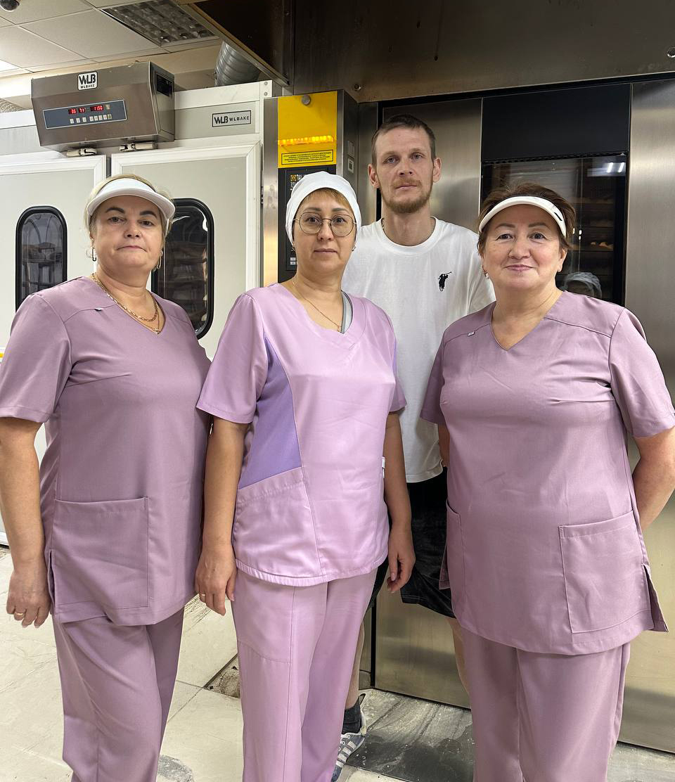 Чем живет«Ника»: кафе-столовая много лет кормит жителей Долгодеревенского