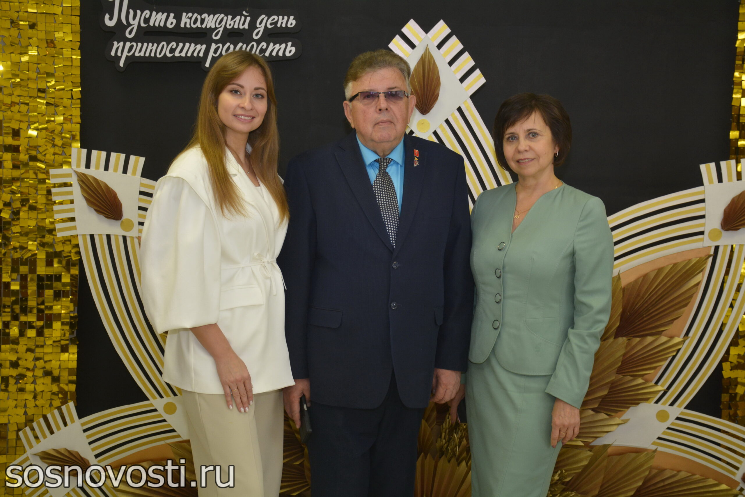 Школьники Сосновского округа избрали юного главу