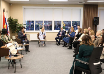 Жительницы Сосновского округа участвуют в федеральном проекте для женщин «СВОя сила»