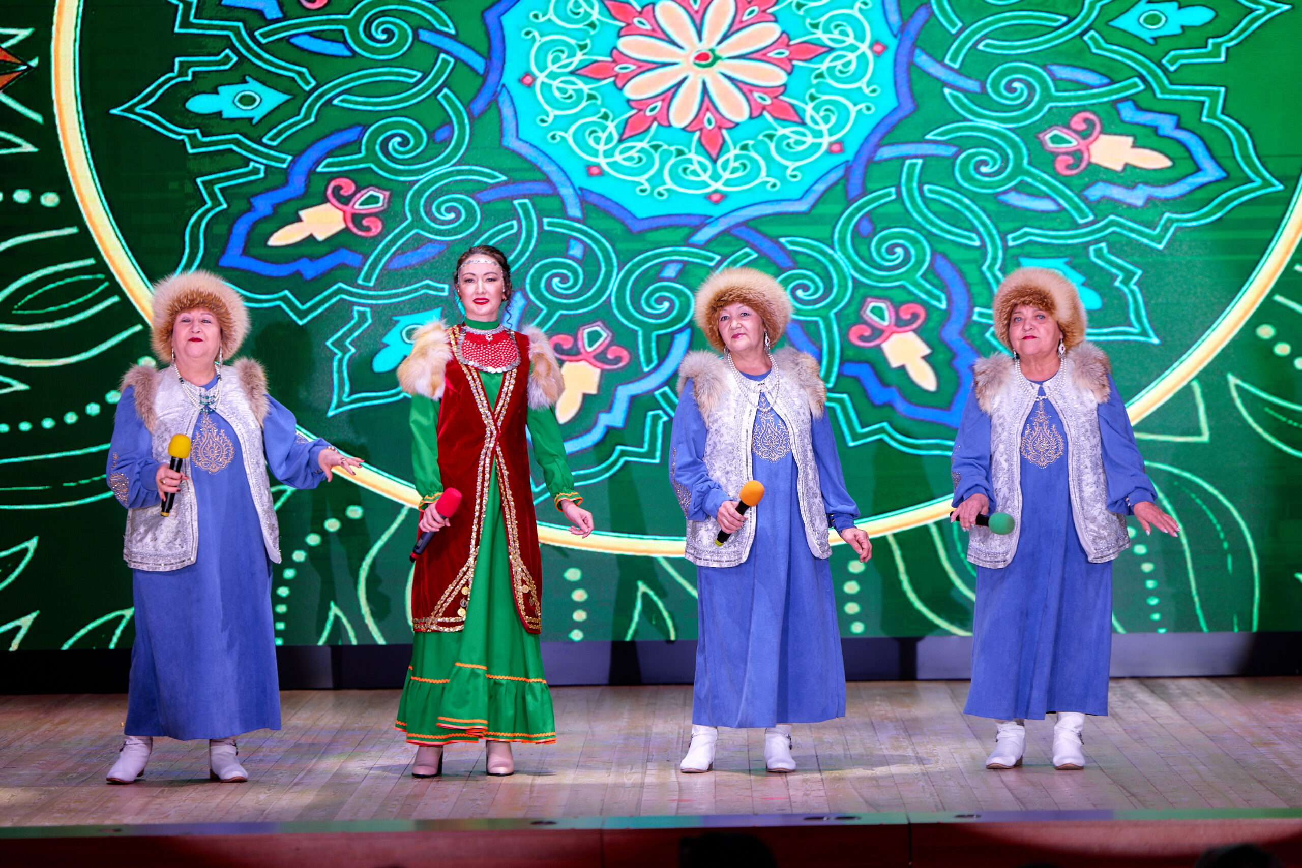 Хоровод культур и песен: в Кременкуле прошел фестиваль «Дуслык Байрамы»