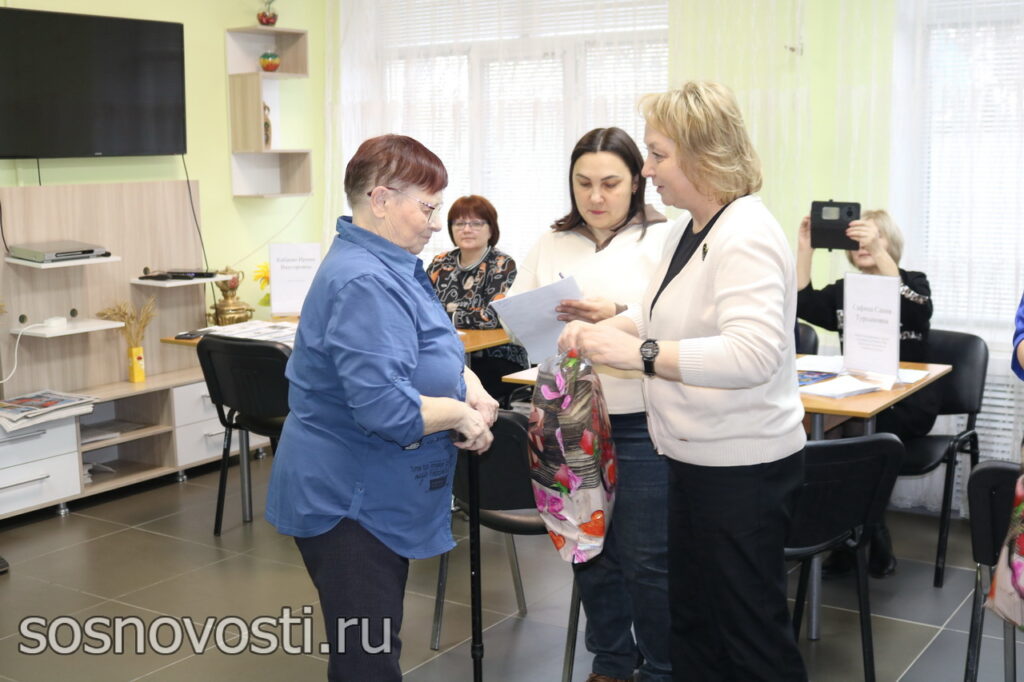 В соцзащите проконсультировали родителей замещающих семей и опекунов