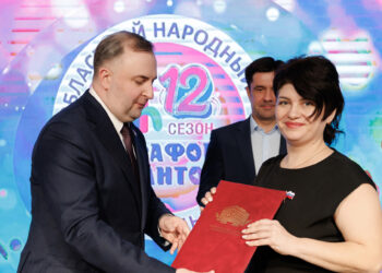 В Законодательном Собрании отметили сводный хор Сосновского округа