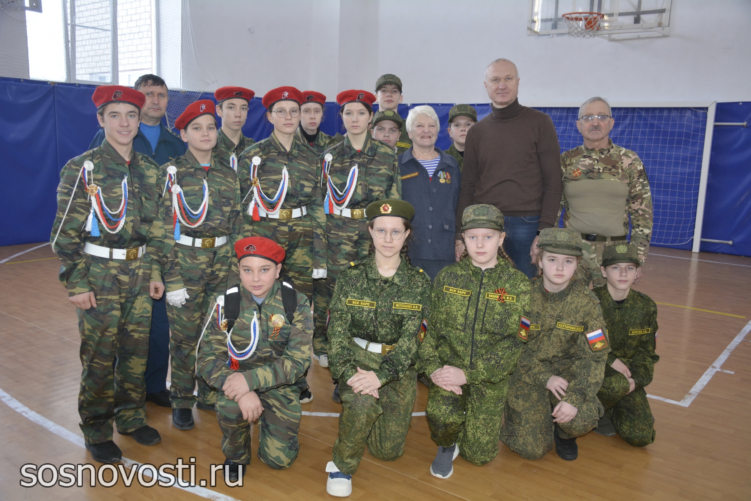 В Долгодеревенском прошло торжественное открытие бюста Героя России Андрея Мосина