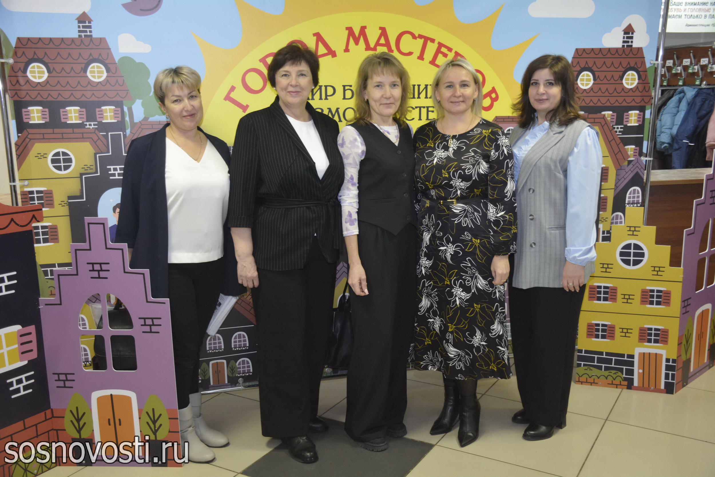 Город мастеров: в Долгодеревенском провели праздник для особенных детей