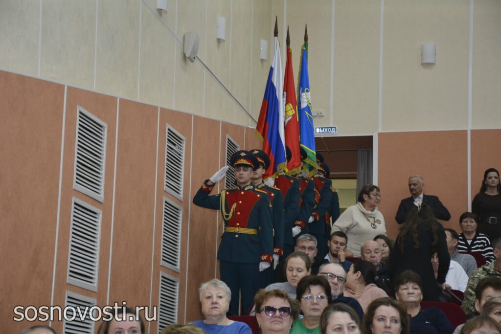 Торжественный концерт прошел в Долгодеревенском.