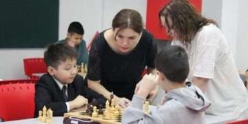 Ученики сосновских школ сразились в шахматном турнире
