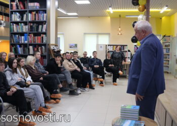 В Долгодеревенской библиотеке есть книга о друге, родине и судьбе