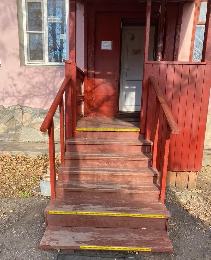 В Есаульском вход в аптеку оборудовали пандусом