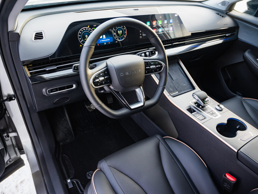 OMODA C5: новый взгляд на автомобили будущего