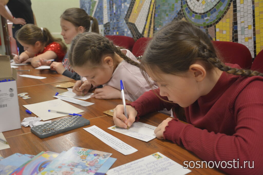 В Сосновском округе прошла Рождественская ёлка губернатора