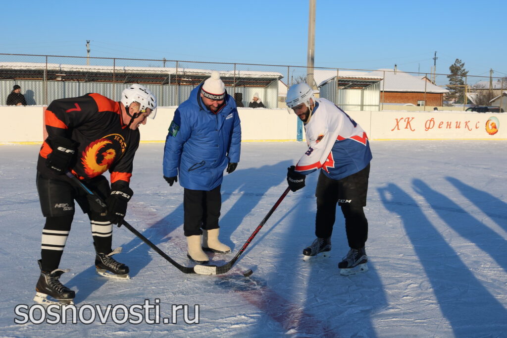 В Сосновском округе разыгран Кубок главы по хоккею с шайбой