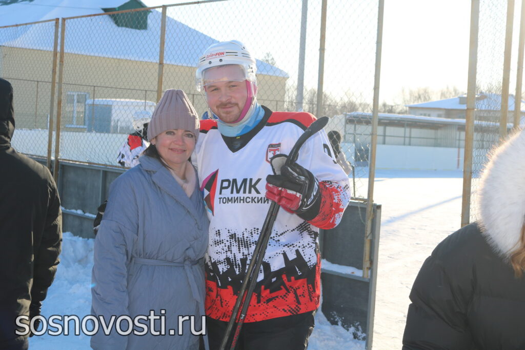 В Сосновском округе разыгран Кубок главы по хоккею с шайбой