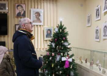 Галерея лиц: с чего начала путь в мир искусства сосновская художница