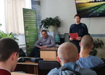 Студентам колледжа рассказали о работе полицейских