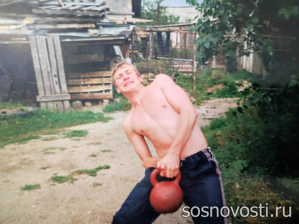 Был похож на Мальчиша-Кибальчиша и любил животных: о детстве Андрея Мосина