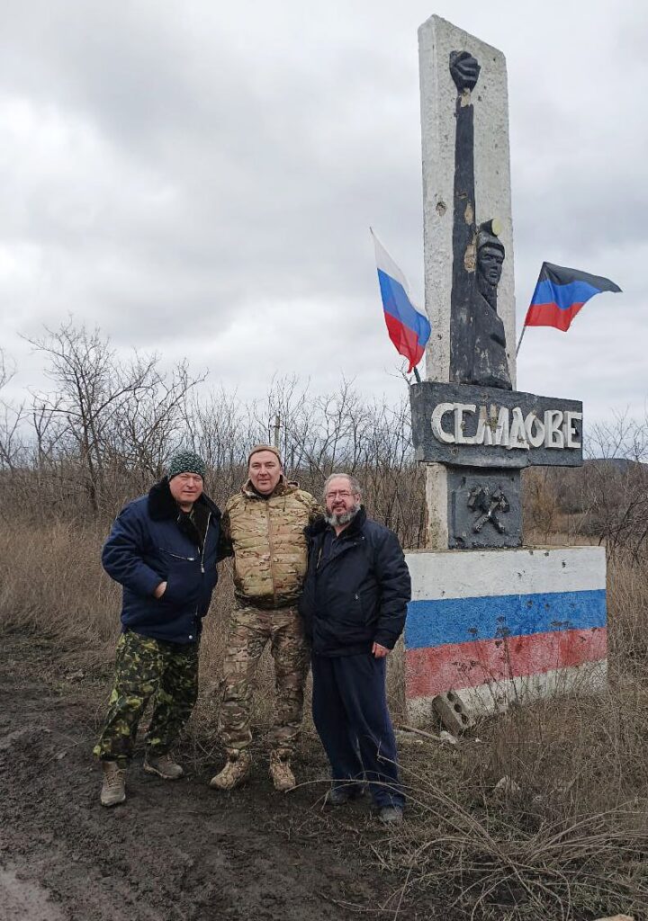 Долгодеревенское-Селидово: бабушка из ДНР благодарит сосновцев за помощь