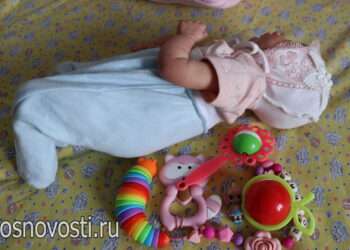 Как помочь ребёнку при температуре