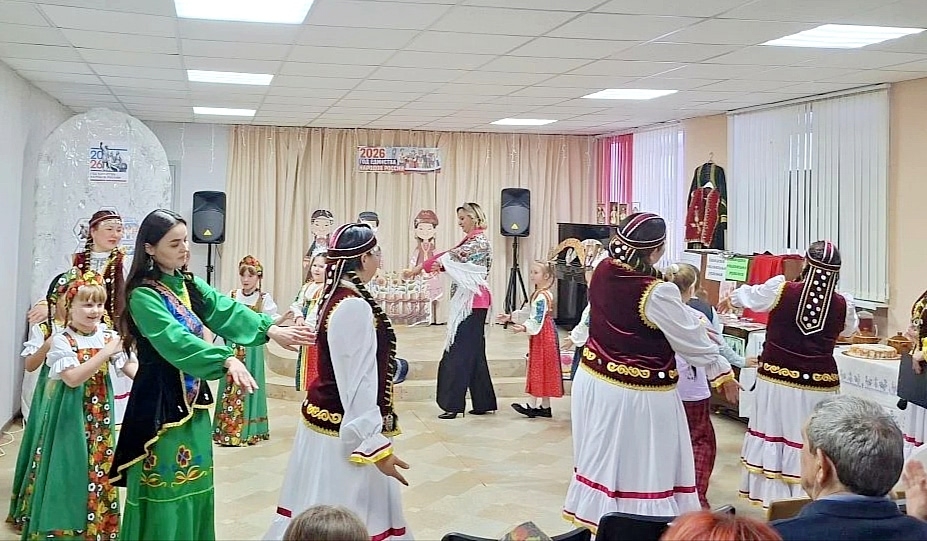 Русское гостеприимство и башкирский колорит: в Томинском открыли Год единства народов