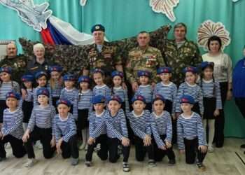 В Есаульском детском саду прошел смотр строя и песни