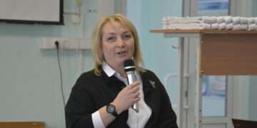 Заместителя главы округа Татьяну Аллеборн наградили за развитие социальной сферы