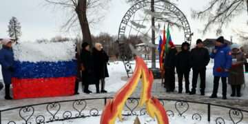 «Быть воином – жить вечно»: в Солнечном открыли мемориал участникам локальных конфликтов