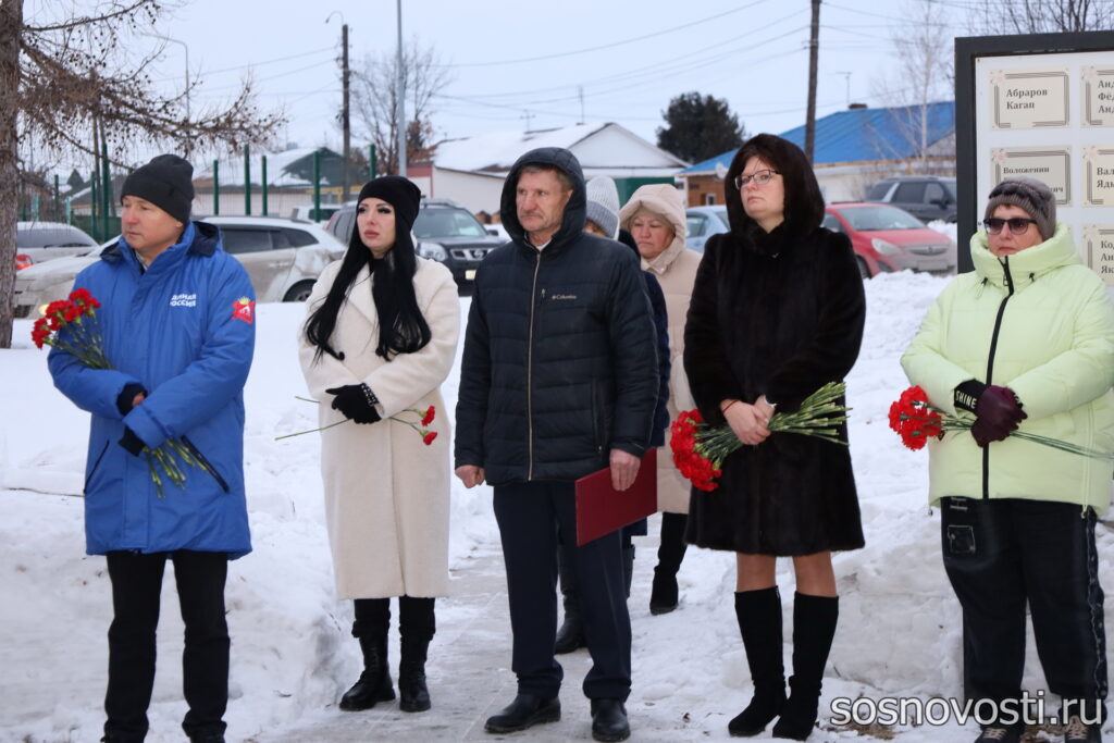 «Быть воином – жить вечно»: в Солнечном открыли мемориал участникам локальных конфликтов