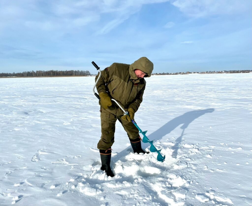 На озере Узункуль прошли соревнования по подледному лову