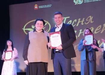 Солист из Сосновского округа стал лауреатом областного конкурса