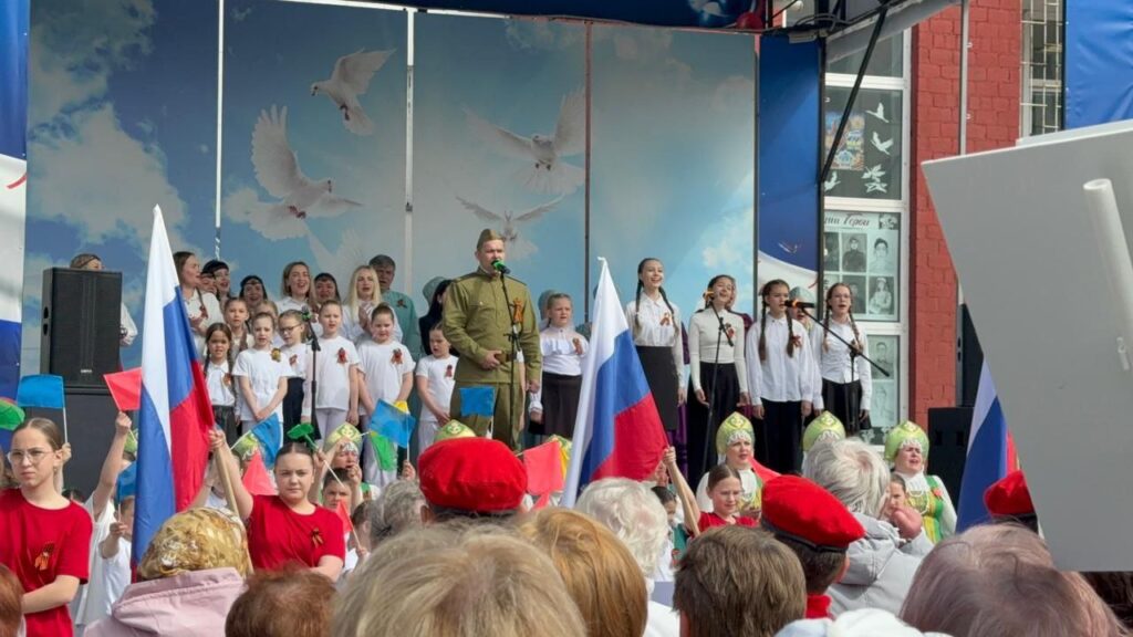 Солист из Сосновского округа стал лауреатом областного конкурса