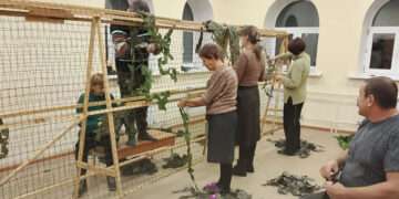 В храме поселка Полетаево трудятся волонтеры всех возрастов