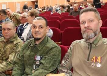 В Долгодеревенском прошел концерт ко Дню защитника Отечества