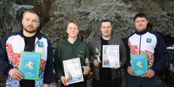 Победителей и призеров чемпионата Сосновского округа по хоккею ждут медали и кубки